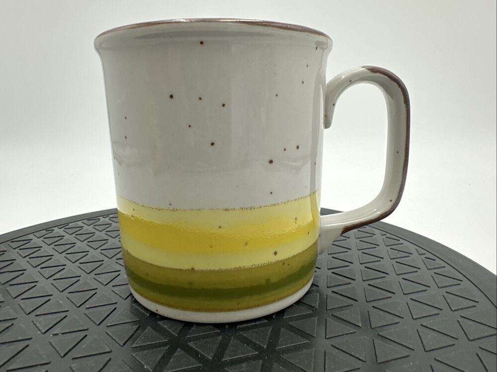 MCM Yellow Green Striped Speckled Mug Lunch Mates Sunset Cultura Japan Vintage
